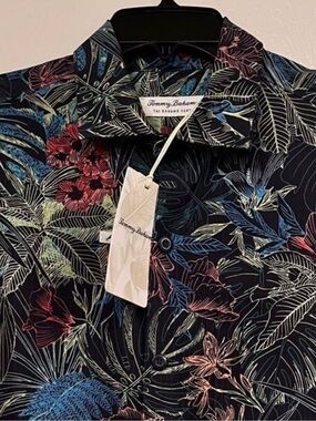 Tommy Bahama Men's Black Multicolor Tropical Print Shirt